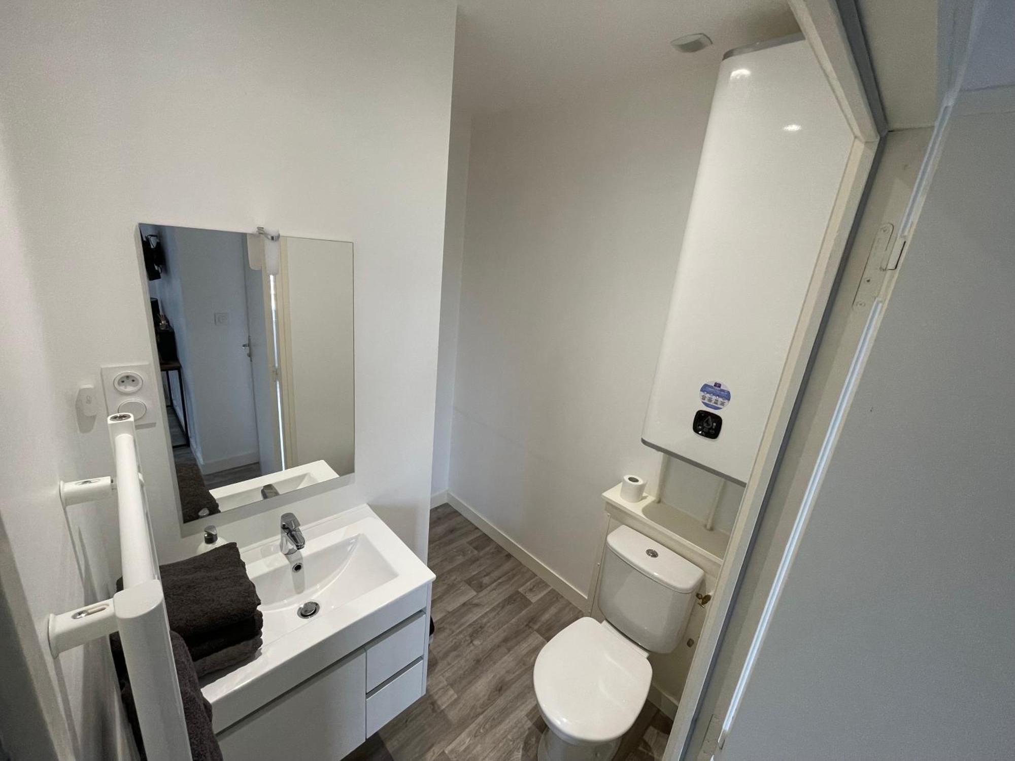 Appartement T2 N3, Proche Naval Group Et Centre Ville Cherbourg-en-Cotentin Eksteriør bilde